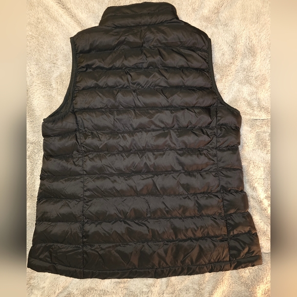 32° Heat Black Quilted Vest - Picture 4 of 4